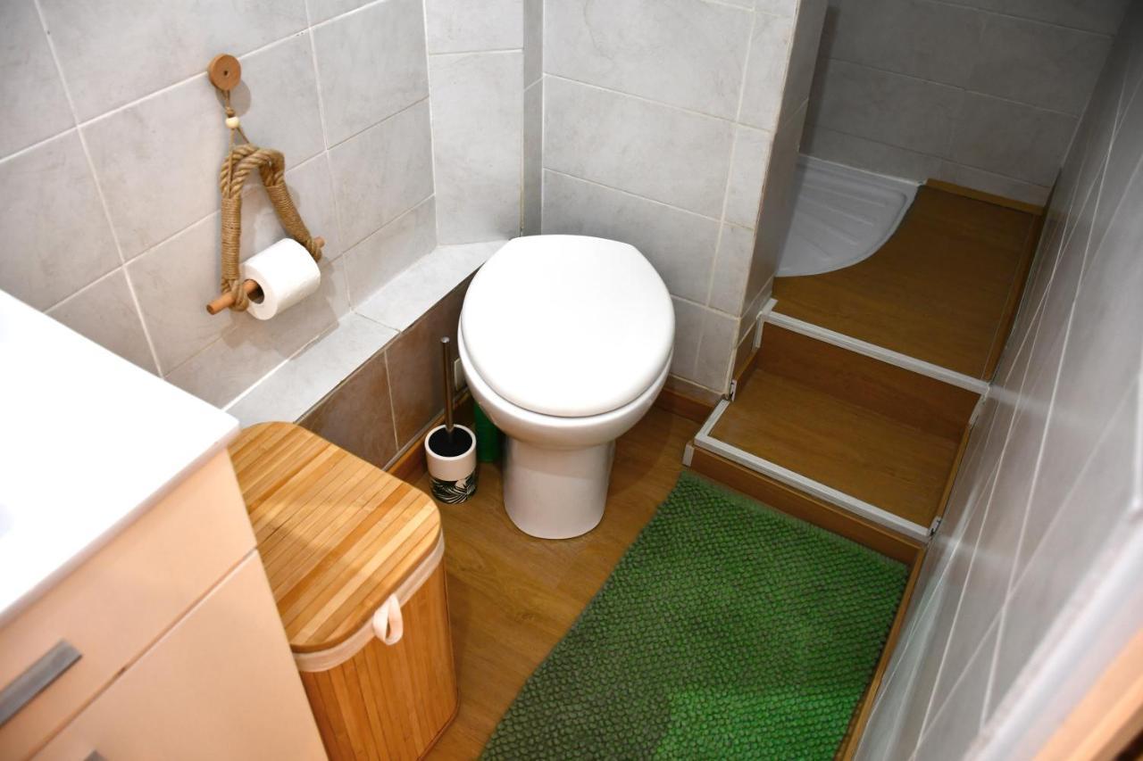 La Cahute H24,Cosy,Port,Plage,Wifi,Netflix La Seyne-sur-Mer Luaran gambar